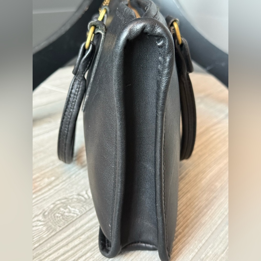 1980’s Coach Club Satchel, 2 handles, large zipper, original tag. 0072-917. EUC - Picture 5 of 16